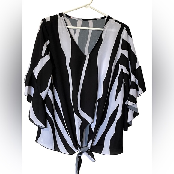 NWOTS Zebra Wave Tie-Front Blouse — Bold Graphic Y2K Chic Women’s Size M - Picture 1 of 10